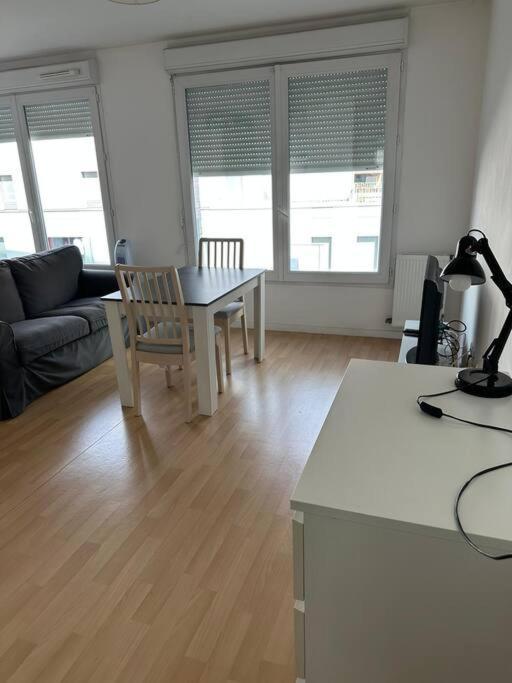 Grand Studio De 37M Carres - Rer Laplace Et Maison Des Examens A 5 Minutes A Pied アルクイユ エクステリア 写真